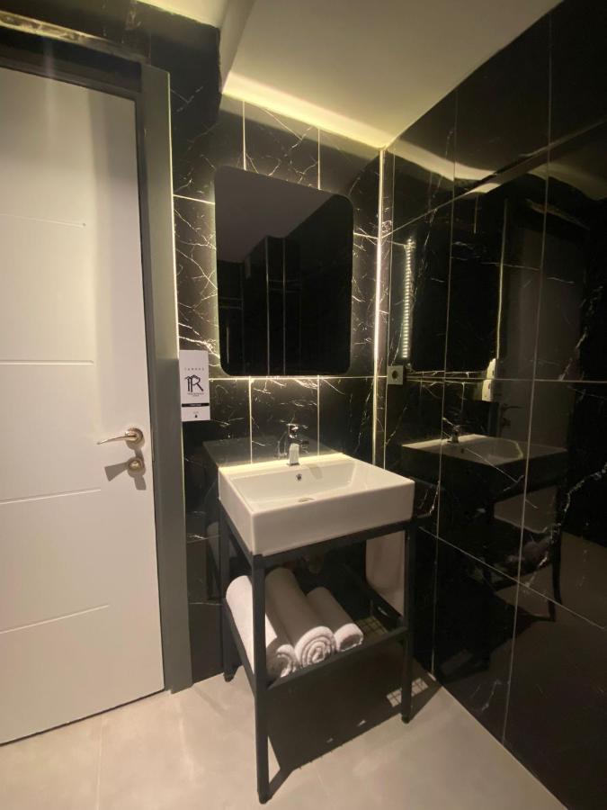 The Royals Hotel İzmir Ngoại thất bức ảnh
