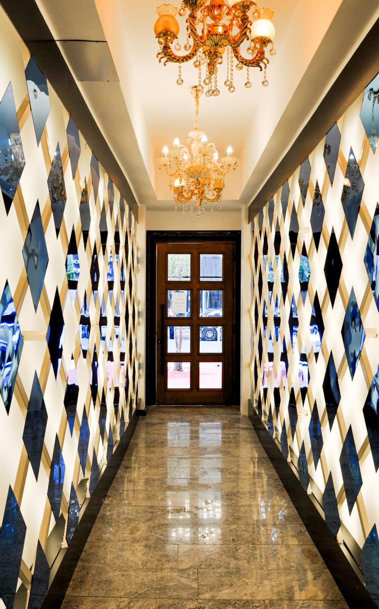 The Royals Hotel İzmir Ngoại thất bức ảnh